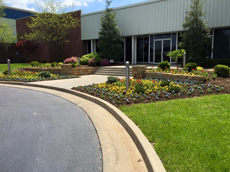 Commercial Entry Landscaping
